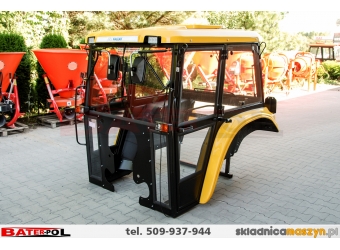 Kabina C-330 NAGLAK dach i błotniki z tworzywa (włókno szklane) SZYBY BOCZNE UCHYLNE,drzwi na koło,halogeny led,ŻÓŁTA 